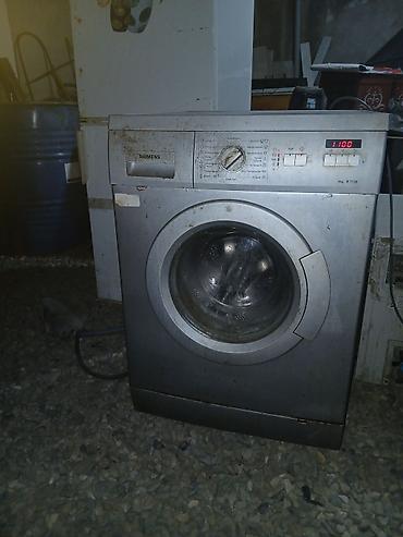 8550 ne nomresidi: 6 kq lıq Simens paltaryuyan maşın satılır.nəsə prablemi var.qiyməti 70 — 4
