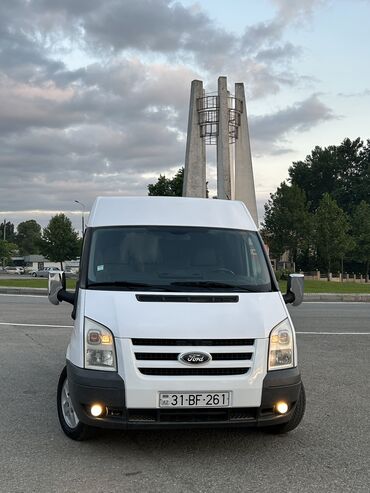 фольксваген поло 1: Ford Transit: 2.4 l | 2009 il 240000 km Van/Minivan