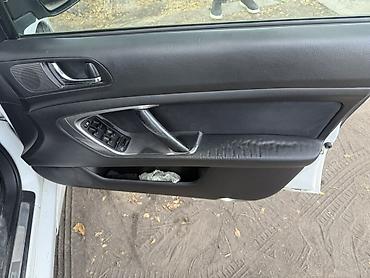 Subaru: Subaru Legacy: 2005 г., 2 л, Автомат, Газ, Седан — 6