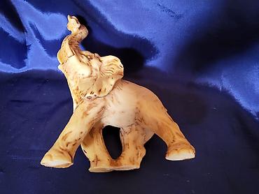 Figure: Figura nova slona iz 70,80ih godina. Figura slona po tradiciji — 15