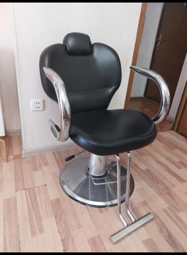Salon, tibbi kreslolar: İşlənmiş, Saş kəsimi kreslosu