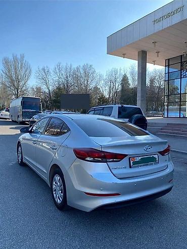 h 100: Hyundai Avante: 2018 г., Автомат, Бензин, Седан — 1