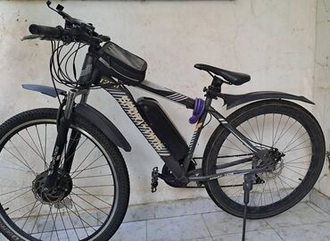 velosiped 29 saft: İşlənmiş Elektrik velosipedi 29", sürətlərin sayı: 7, 350-500 Vt, Ünvandan götürmə