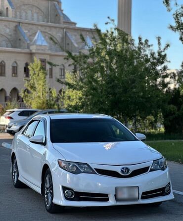 toyota camry гибрид цена: Toyota Camry: 2013 г., 2.5 л, Автомат, Гибрид, Седан
