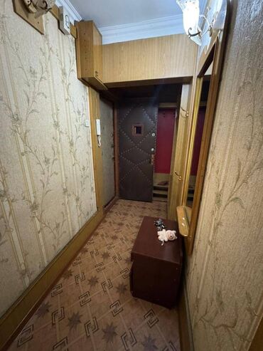 Продажа квартир: 2 комнаты, 52 м², 2 этаж