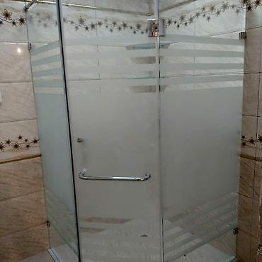 Duş kabinaları, arakəsmələr: Yeni Üstü açıq kabina, Düzbucaqlı, Ödənişli çatdırılma — 17