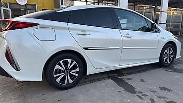 приус прайм: Toyota Prius: 2017 г., 1.8 л, Вариатор, Гибрид, Хэтчбэк — 4