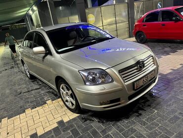 Toyota: Toyota Avensis: 2004 г., 1.8 л, Механика, Бензин, Седан