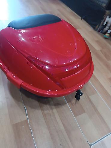 velo kaska: Moped/Motosiklet üçün arxa baqaj qutusu. Ünvan Q Qarayev metrosunun — 2