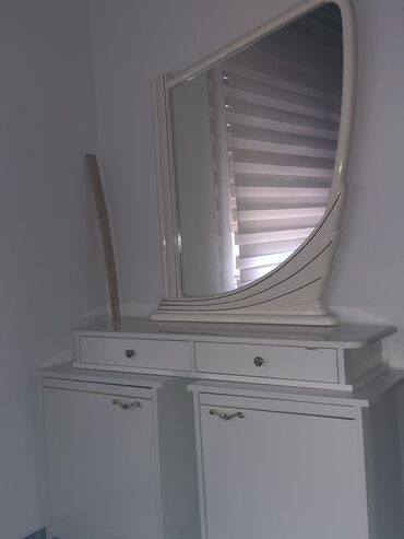 namestaj pozarevac akcija: Dressing tables, Used