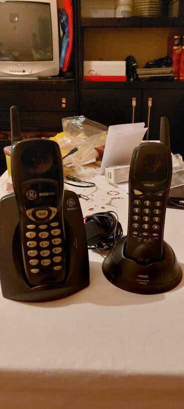 Landline Phones: Bezicni telefon "Vtech" i "Atlinks USA", potpuno ispravani sa