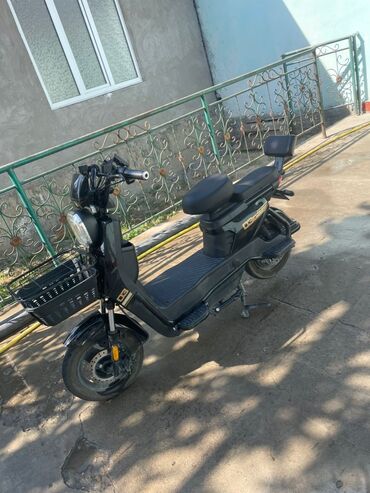 мото экипировки: Электроскутер (городской) идялно пару месяцев назад купили продаётся