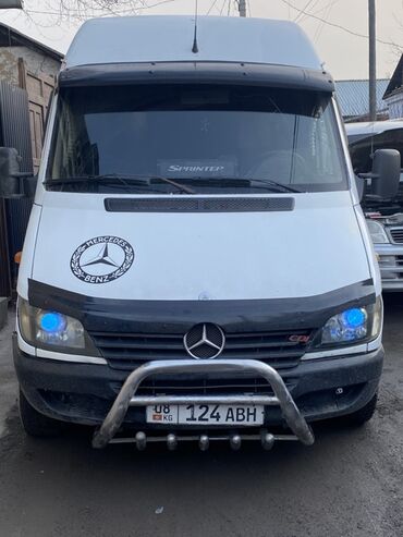 домкраты бу: Автобус, Mercedes-Benz, 2004 г., 2.2 л, 15ке чейин орун