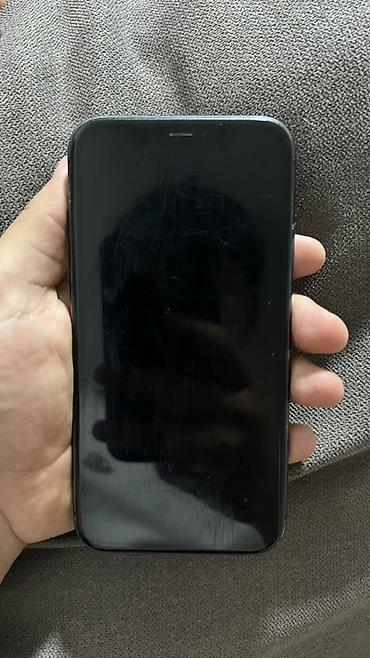 Apple iPhone: IPhone 11, Черный — 2