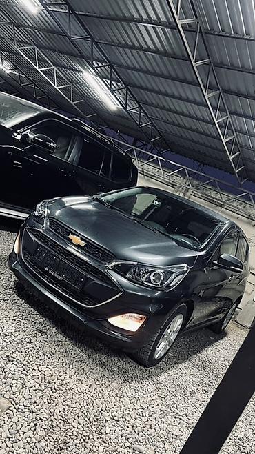 Chevrolet: Chevrolet Spark: 2019 г., 1 л, Вариатор, Бензин, Хэтчбэк — 2