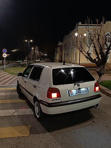 Volkswagen: Volkswagen Golf: 1993 г., 1.8 л, Механика, Бензин, Хэтчбэк — 7