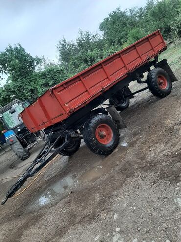 qoşqu karavan satılır v Azərbaycan | Qoşqular: Belarus Traktor saz vəziyyətdədir,lapetlə birgə satılır