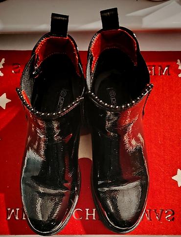 nine west papuče: Ženske lakovane gležnjače – crne, Chelsea stil - Sjajan crni lak — 4