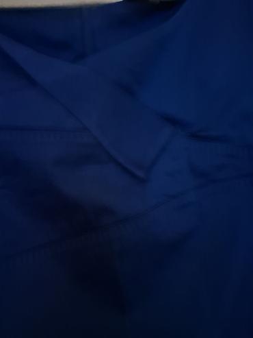 solid obuca kraljevo: Elegantna ženska haljina BOSS (Hugo Boss) u kraljevsko plavoj boji. - — 2