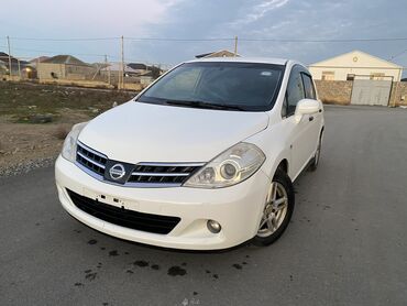 sumqayıt maşın bazarı fotolar: Salam Aleykum,Nissan tiida(Latio) 2011 ci ilperekidkadir,motoru