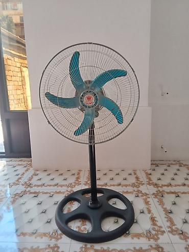 Ventilyatorlar: Ventilyator Yeni, Döşəməüstü, Pərli, Kredit yoxdur, Ünvandan götürmə — 1