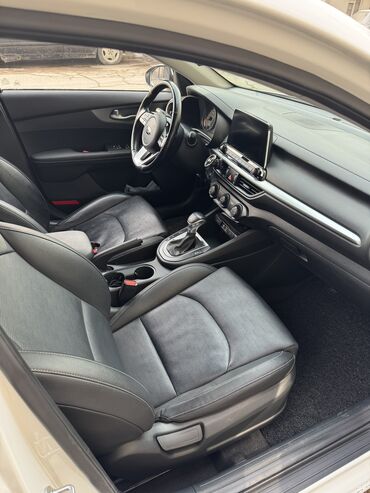 Kia: Kia K3: 2018 г., 1.6 л, Автомат, Бензин, Седан — 9