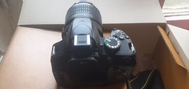 nikon 5200: Nikon3200 ela veziyyetde