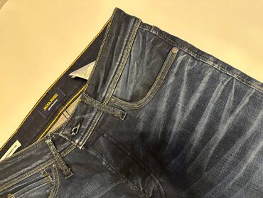 muski teksas jakna: JACK&JONES predivne muške farmeric - Slim Straight, kao nove