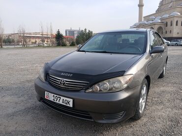 гов 2: Toyota Camry: 2005 г., 2.4 л, Автомат, Бензин, Седан