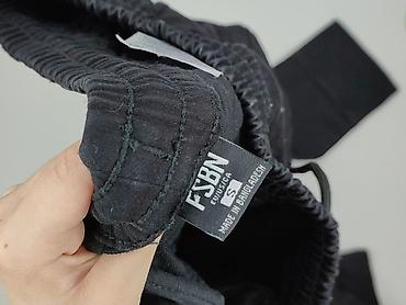 czarne cargo pull and bear: FSBN, Spodnie cargo damskie, rozmiar S — 4