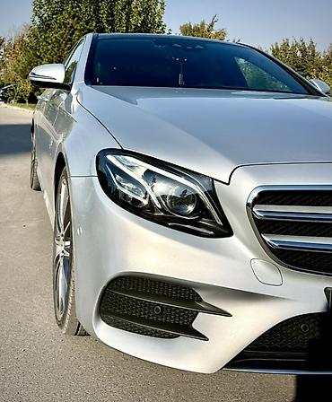 электромобиль новый: Mercedes-Benz E-Class: 2020 г., Гибрид, Седан — 4