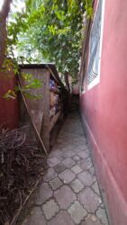 Həyət evləri və villaların satışı: Qaraçuxur qəs. 5 otaqlı, 130 kv. m, Kredit var, Orta təmir — 5