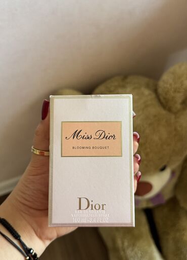 ysl libre qiymeti sabina: 100 ml Miss Dior ətri, istifadə olunmayıb, qutudadır, metroya