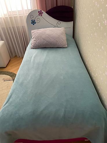 quxna usdolu: Usaq yataq destdi satılır iki Eded çarpayısı matrasda daxil, dolabı — 2