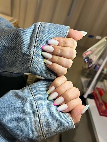 Xidmətlər: Naida Nails – “Gözəllik əllərinizdə” Xidmətlər: - Klassik və aparat — 7