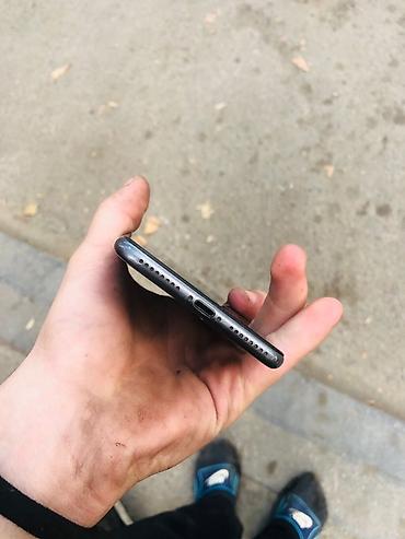 iphone 13 gence: IPhone 8 Plus, Jet Black, Barmaq izi — 6