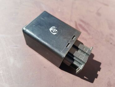 Auto delovi: Relej maglenki Lada 21213,21214 Niva, Lada 112 br.3. Polovnano — 2