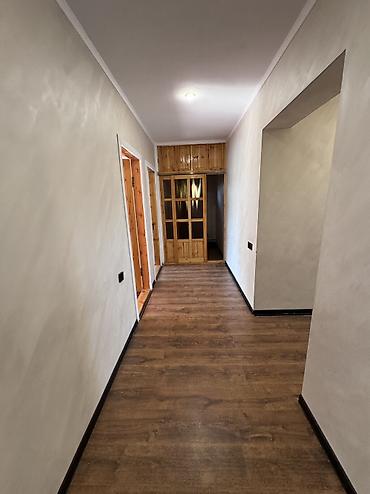 Продажа коттеджей и домов: 4 комнаты, 100 м², 4 соток, Бишкек, Токольдош Агентство недвижимости — 10