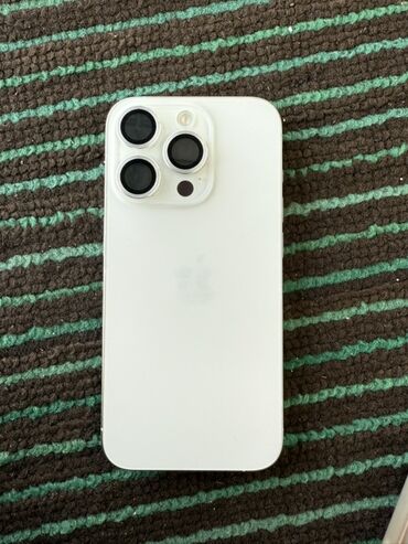 монитор портативный: IPhone 15 Pro, 256 ГБ, White Titanium, Чехол, 93 %