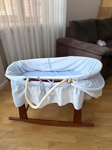 Beşiklər: Beşik tipli körpə beşiyi/kolyaska səbəti (Moses basket) – taxta — 2