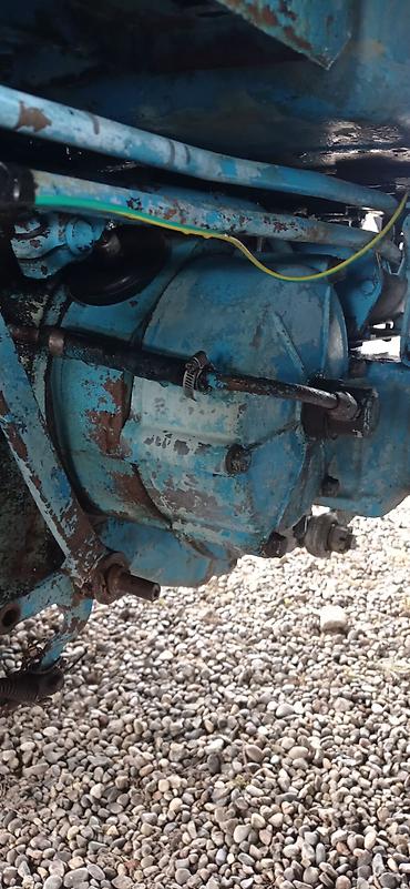 Traktorlar: Satılır traktor zavodu ili 1990 — 8