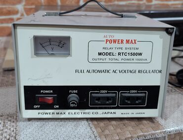 Tikinti daşları: POWER MAX markalı, tam avtomatik AC gərginlik tənzimləyicisi. RELAY