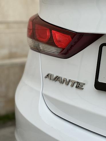 Hyundai: Hyundai Avante: 2018 г., 1.6 л, Автомат, Бензин — 14