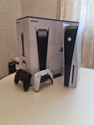 PS5 (Sony PlayStation 5): Ps 5 fat из Кореи825 гб в идеальном состоянии 2 джойсткика без