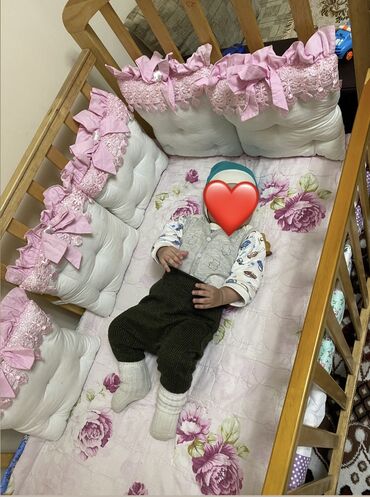 бу автокресло детское: 🍼 Продаю детский манеж-кроватку 🛏️ 📌 В комплекте: ✔️ Манеж из