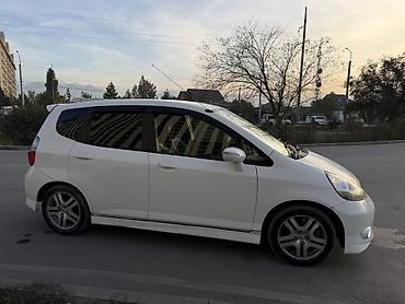 бачок на фит: Honda Fit: 2002 г., 1.3 л, Автомат, Бензин, Хэтчбэк — 6