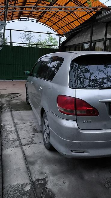 infinity fx35: Toyota Ipsum: 2003 г., 2.4 л, Автомат, Бензин, Минивэн — 5