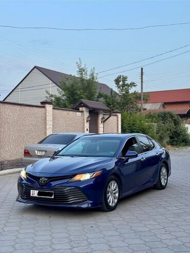 Шины: Toyota Camry: 2018 г., 2.5 л, Типтроник, Бензин, Седан