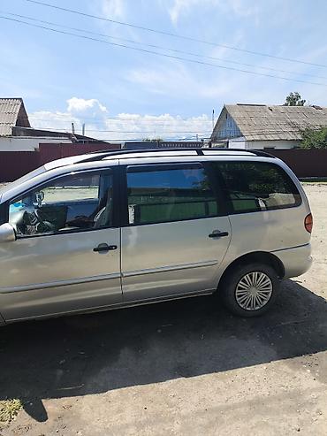 арзан матиз 1: Volkswagen Sharan: 1997 г., 2 л, Кол менен иштөөчү, Бензин, Вэн/Минивэн — 4