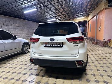 Toyota Highlander: 2017 г., Гибрид, Кроссовер at lalafo.kg — 4 Toyota Highlander: 2017 г., Гибрид, Кроссовер — 4